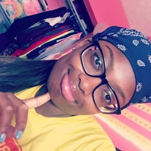 Meet your Posher, Stevanie